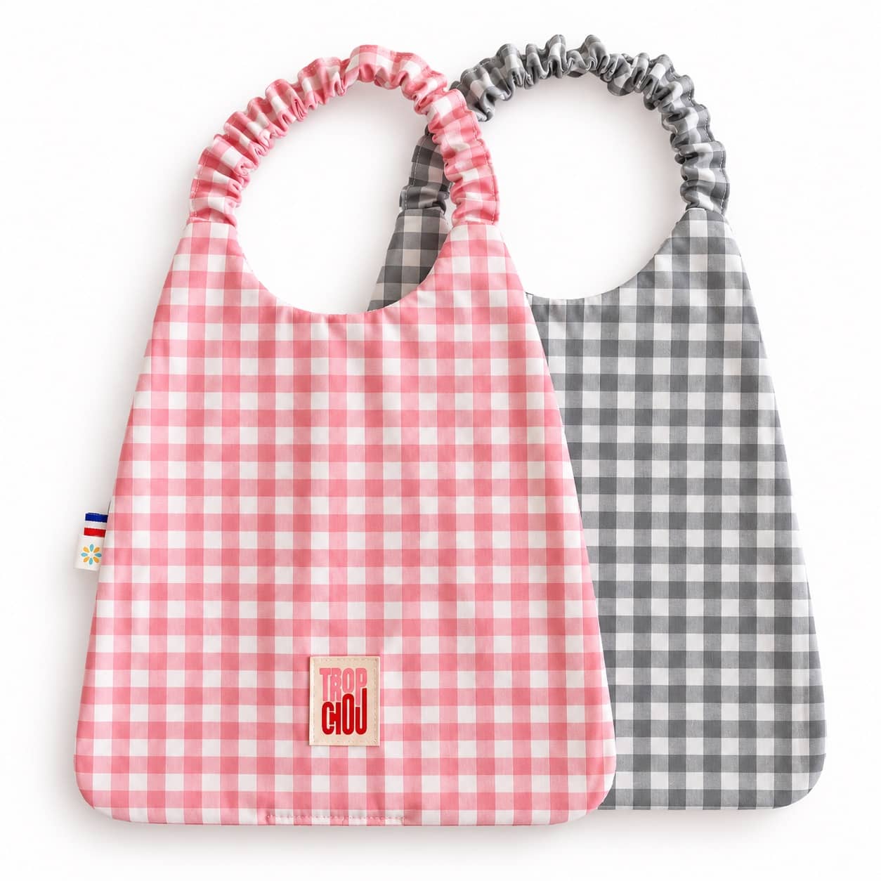 Duo de bavoirs serviettes 1 Set of two Timouny pink and gray Vichy-print bibs with elasticated edges
