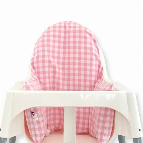 Coussin pour chaise haute Antilop – Motif Vichy Rose 2 coussin pour chaise haute Antilop de chez Ikea motif vichy rose