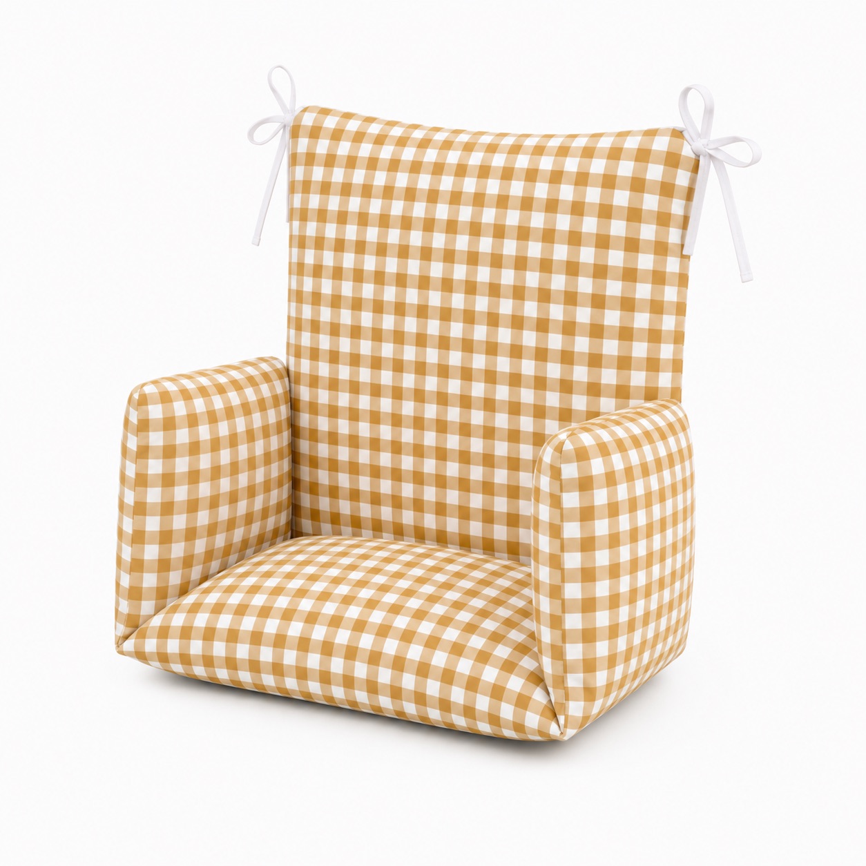 Coussin de chaise haute Vichy curry - fabrication française 5 Coussin universel pour chaise haute bébé motif vichy curry présenté de trois quarts sur fond blanc.