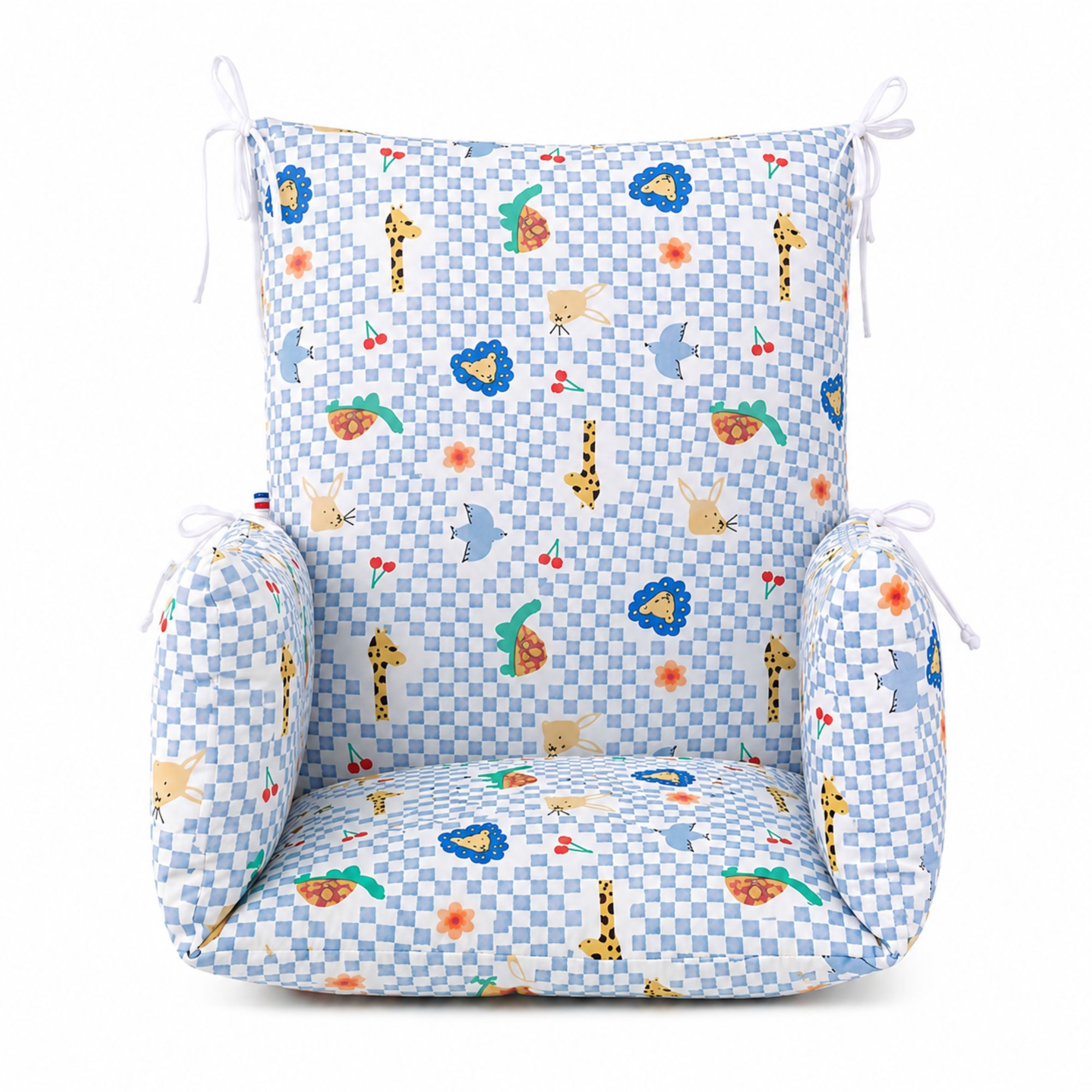 Coussin Chaise Haute Universel Combelle Louis 1 Coussin de chaise haute universel bébé motif Louis Timouny présenté de face sur fond blanc.